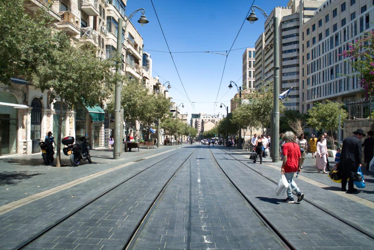 דירה לזוג על שוק מחנה יהודה Apartment Yerusalem Bagian luar foto