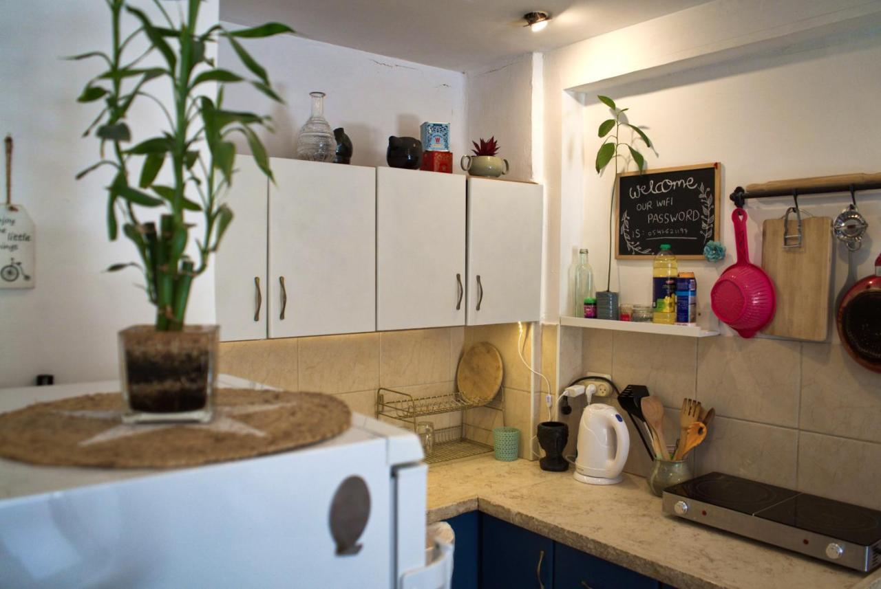 דירה לזוג על שוק מחנה יהודה Apartment Yerusalem Bagian luar foto